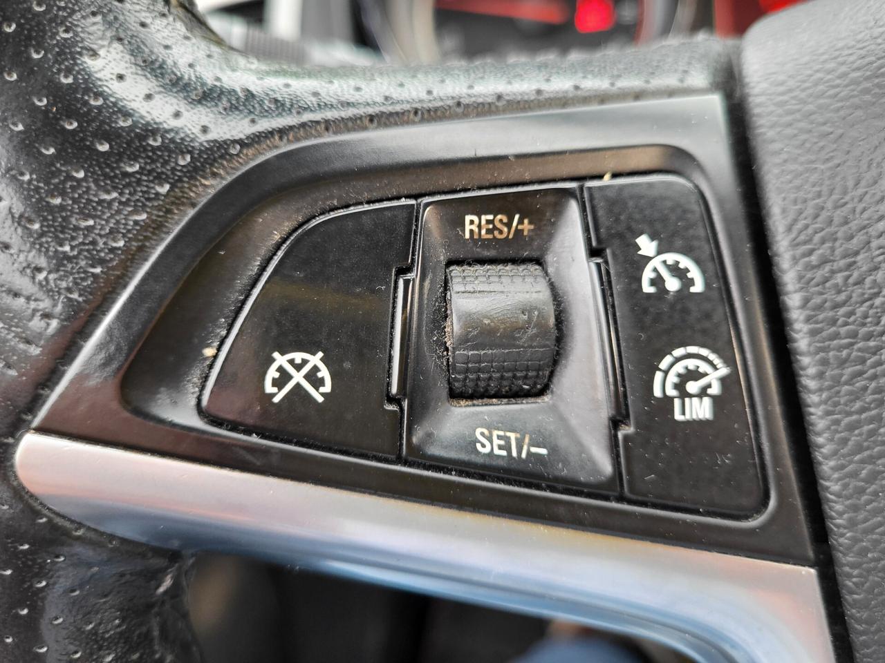 OPEL ASTRA 1,4 GTC-140 CV-3 PORTE-METANO-4 REVISIONI