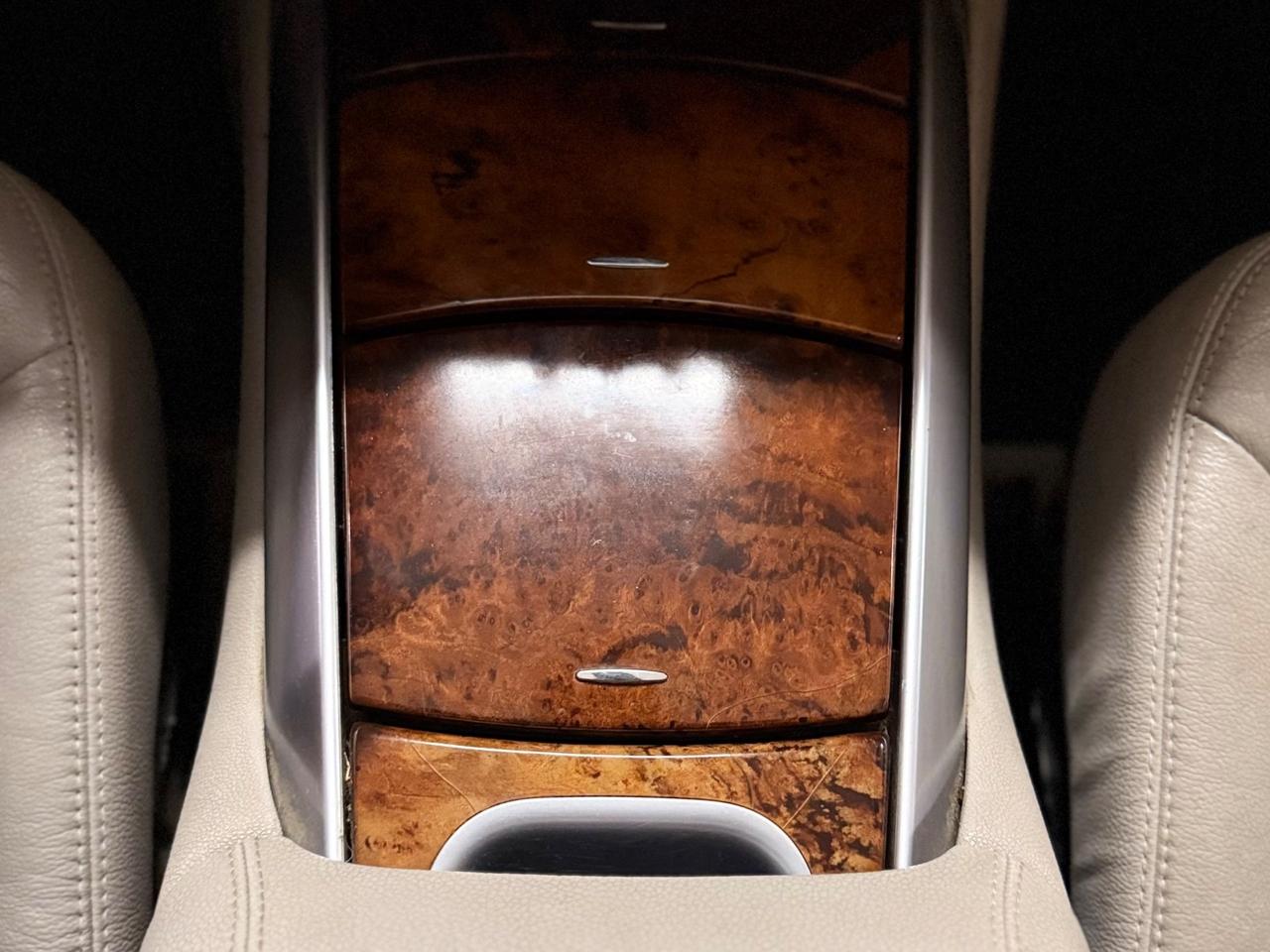 STUPENDA MERCEDES-BENZ CLASSE R 6 POSTI CON INTERNI IN PELLE TOTALE