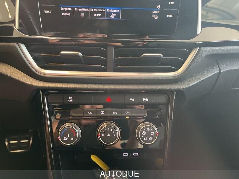 Volkswagen T-Roc 1.5 TSI ACT R-LINE DSG 150 CV