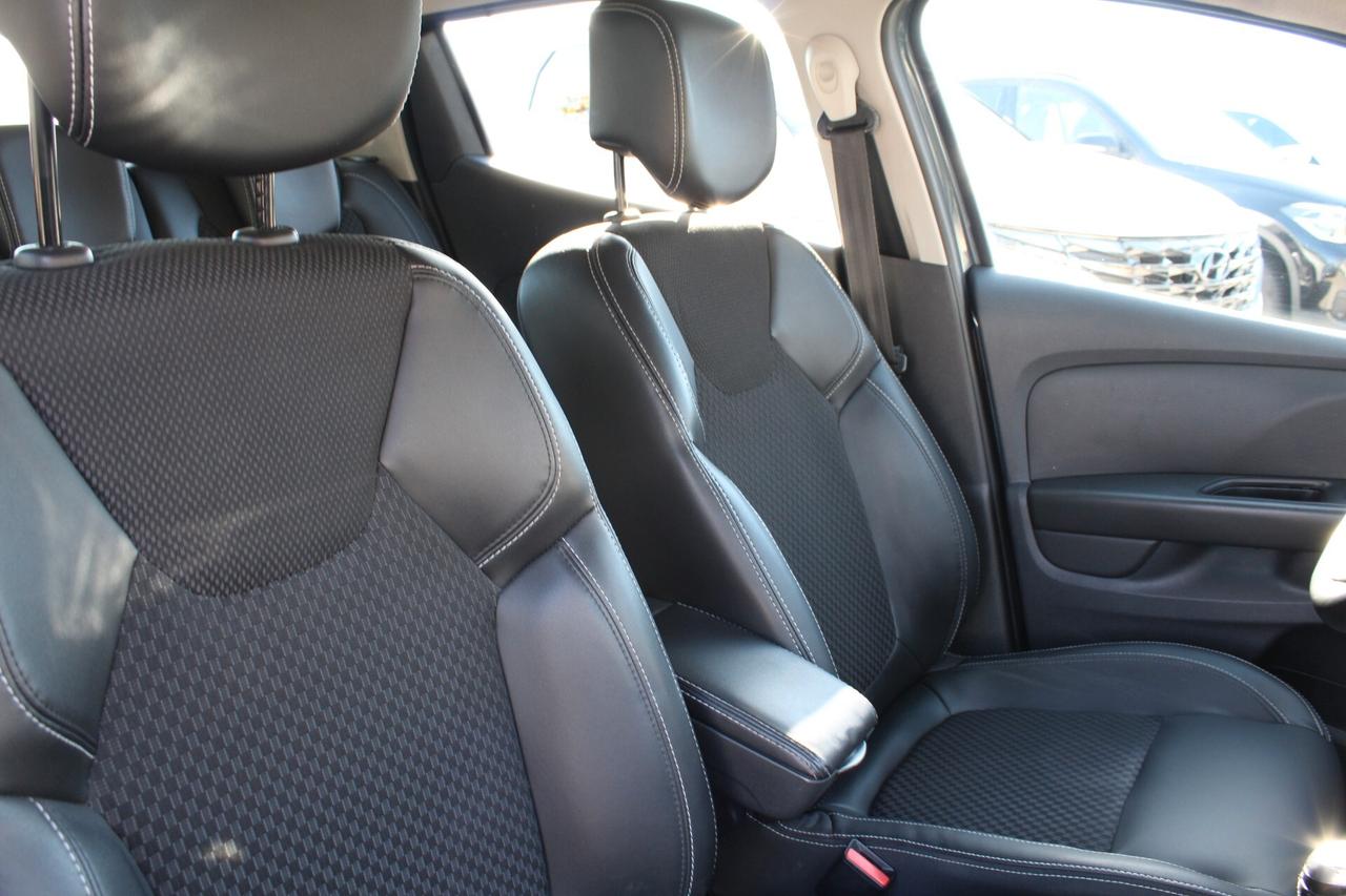 Renault Clio dCi 8V 90 CV Start&Stop 5 porte Energy Duel2