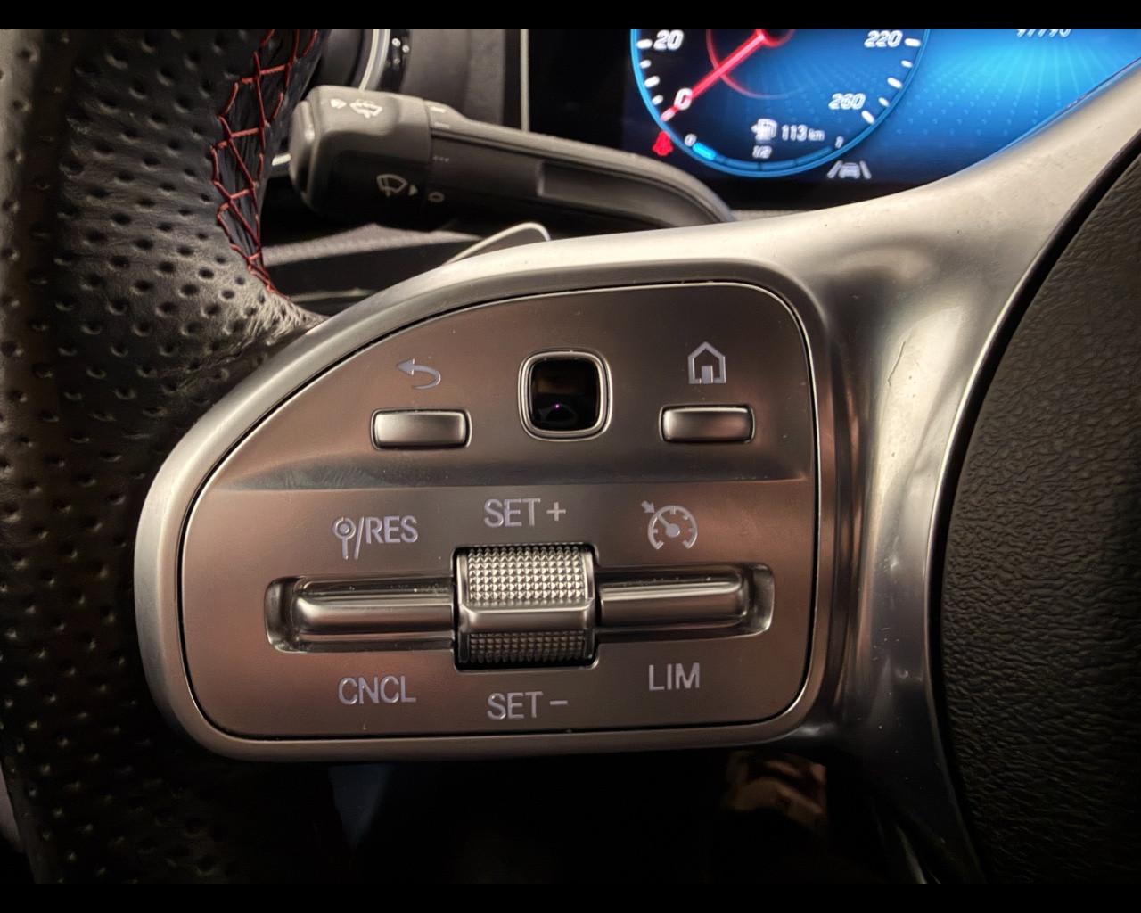 Mercedes-Benz A 180 D PREMIUM AUTO