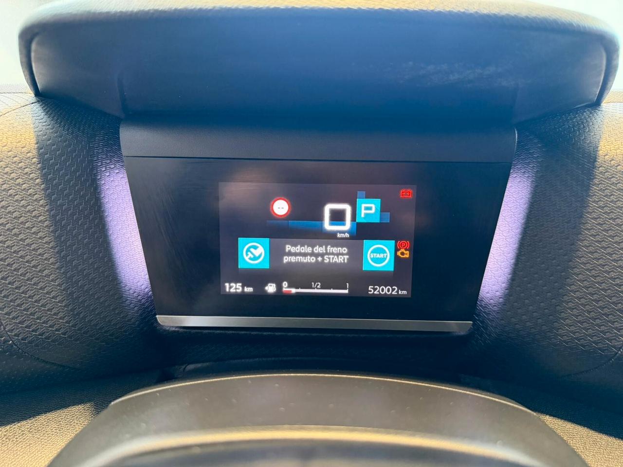 Citroen C4 X BlueHDI 130 S&S EAT8 Feel Pack