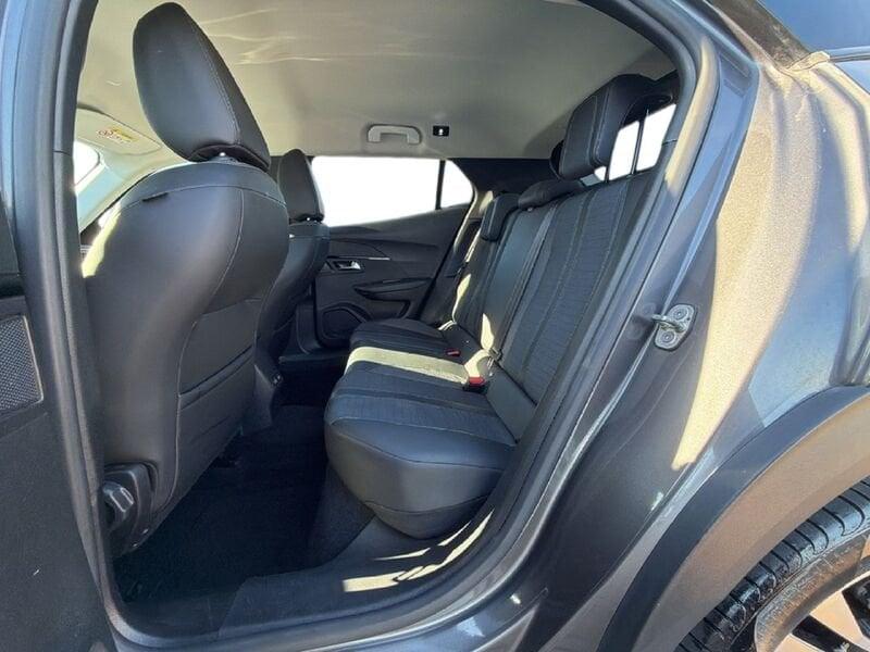 Peugeot 2008 2008 PureTech 100 S&S Allure