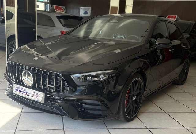 Mercedes-Benz A 45 AMG 2.0 421 CV TURBO AUTO 4 MATIC AMG PERFORMANCE