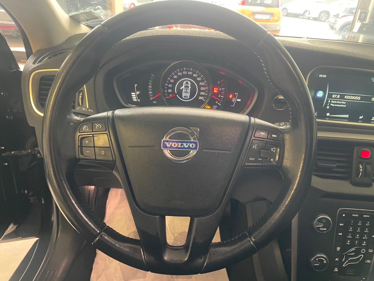 Volvo V40 D2 1.6 Momentum - Nessun vincolo -
