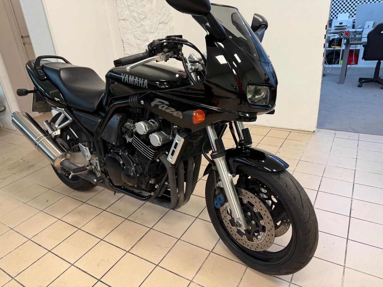 Yamaha FZ6 Fazer