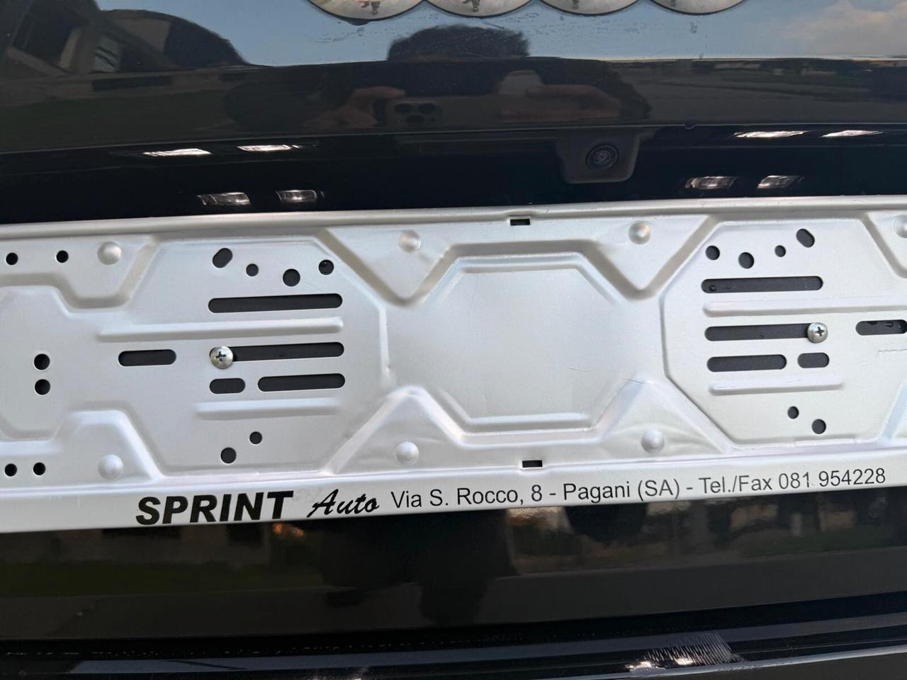 Audi Q2 30 TDI S tronic cockpit navigatore