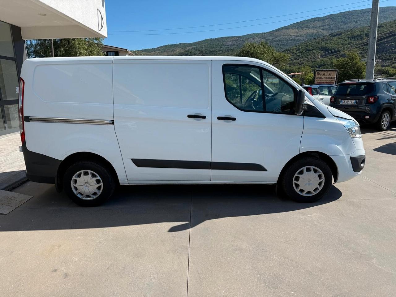 Ford Transit Custom 270 2.2 TDCi PC Furgone Trend