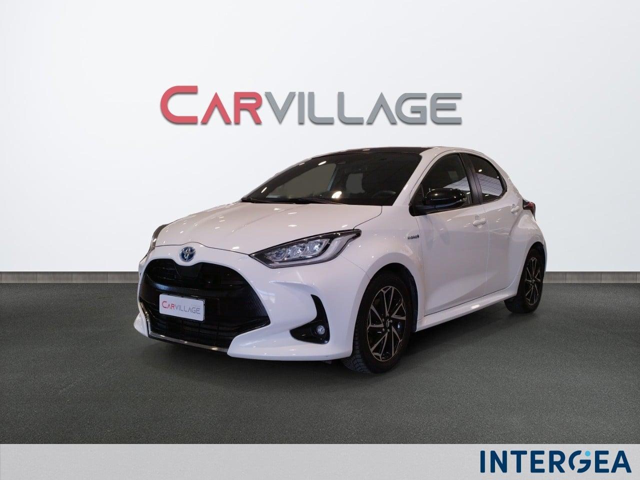 TOYOTA Yaris 1.5h Lounge