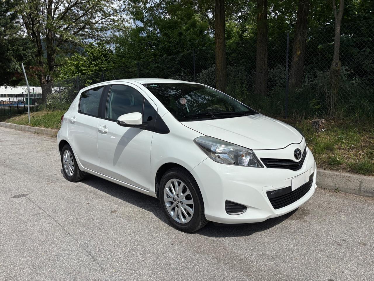 Toyota Yaris 1.0 69cv 5p Active NEOPATENTATI