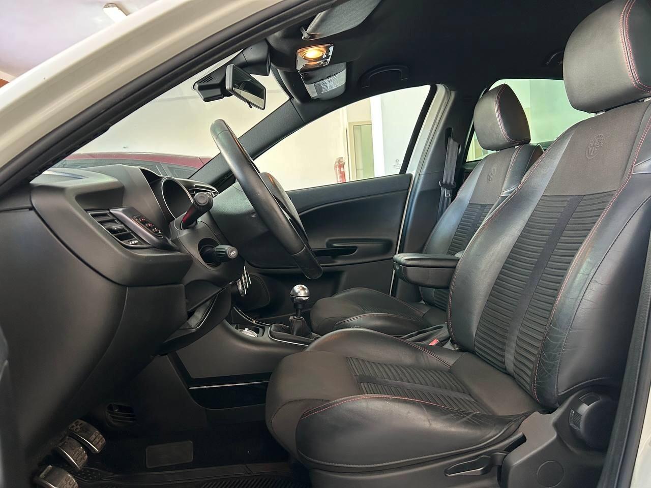 Alfa Romeo Giulietta 1.6 JTDm-2 105 CV Exclusive