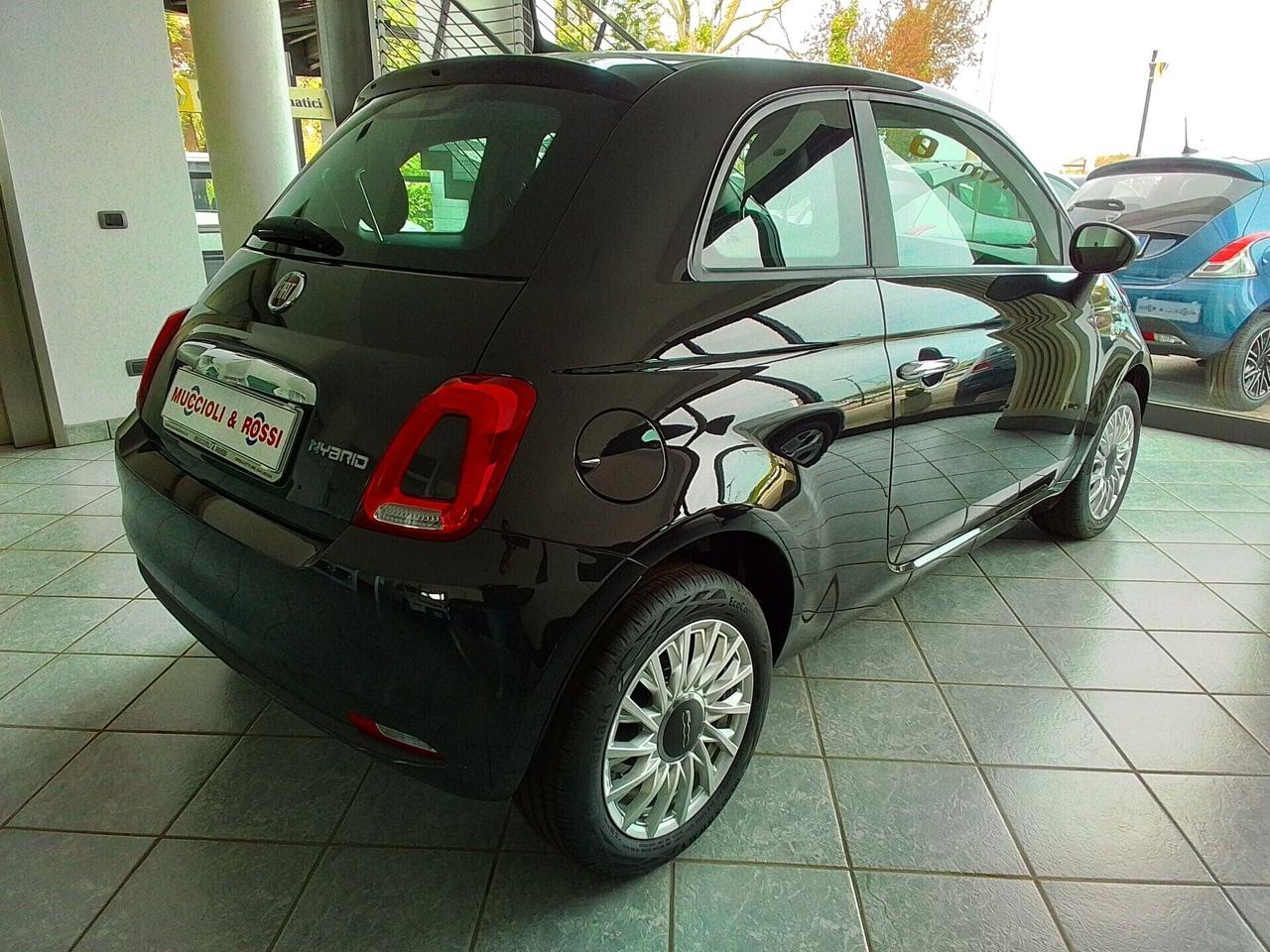 Fiat 500 1.0 Hybrid 70cv