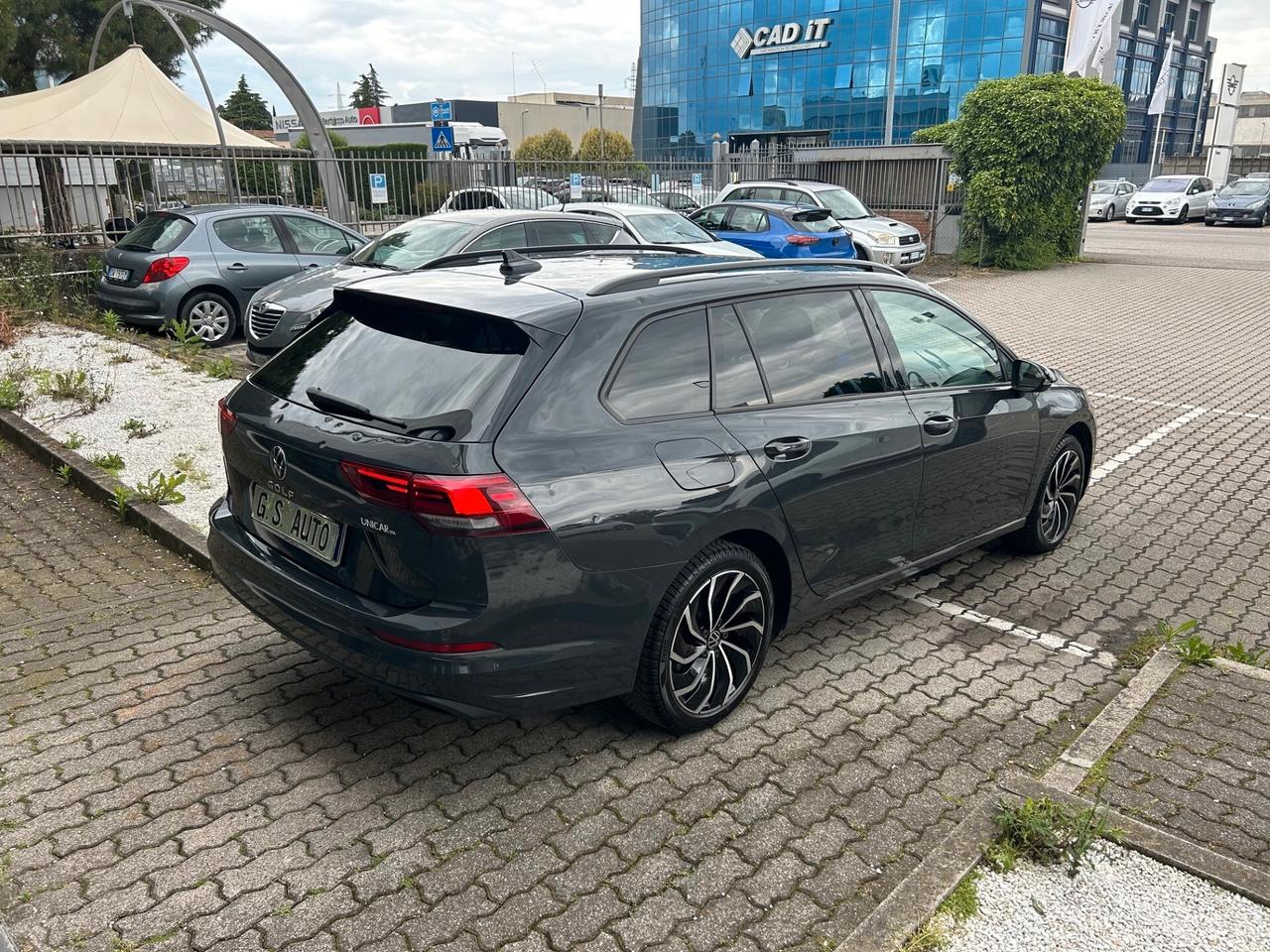 Volkswagen Golf Variant 1.5 tgi 130cv dsg GRANDINATA