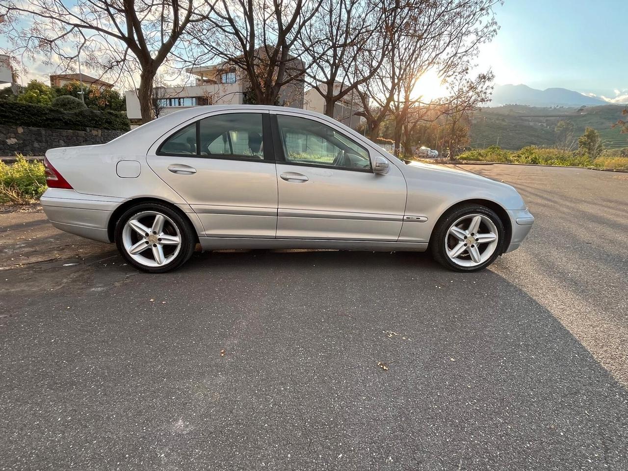 Mercedes-benz C 220 CDI 143CV cat Elegance