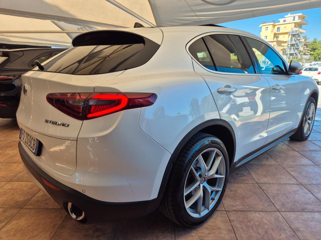 Alfa Romeo Stelvio 2.2 Turbodiesel 210 CV AT8 Q4 Super