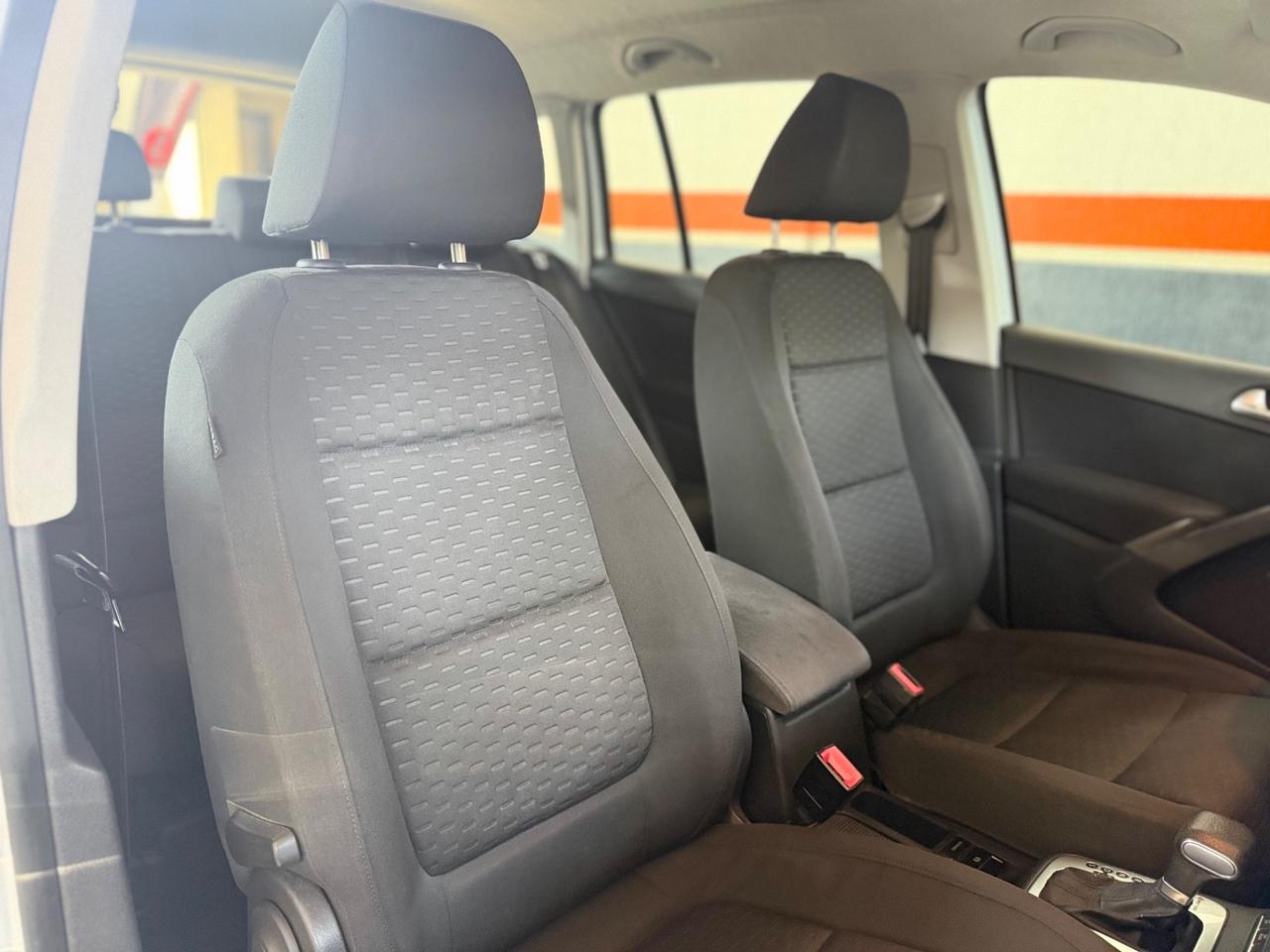Volkswagen Tiguan 2.0 16V TDI DPF Track & Field (28°)