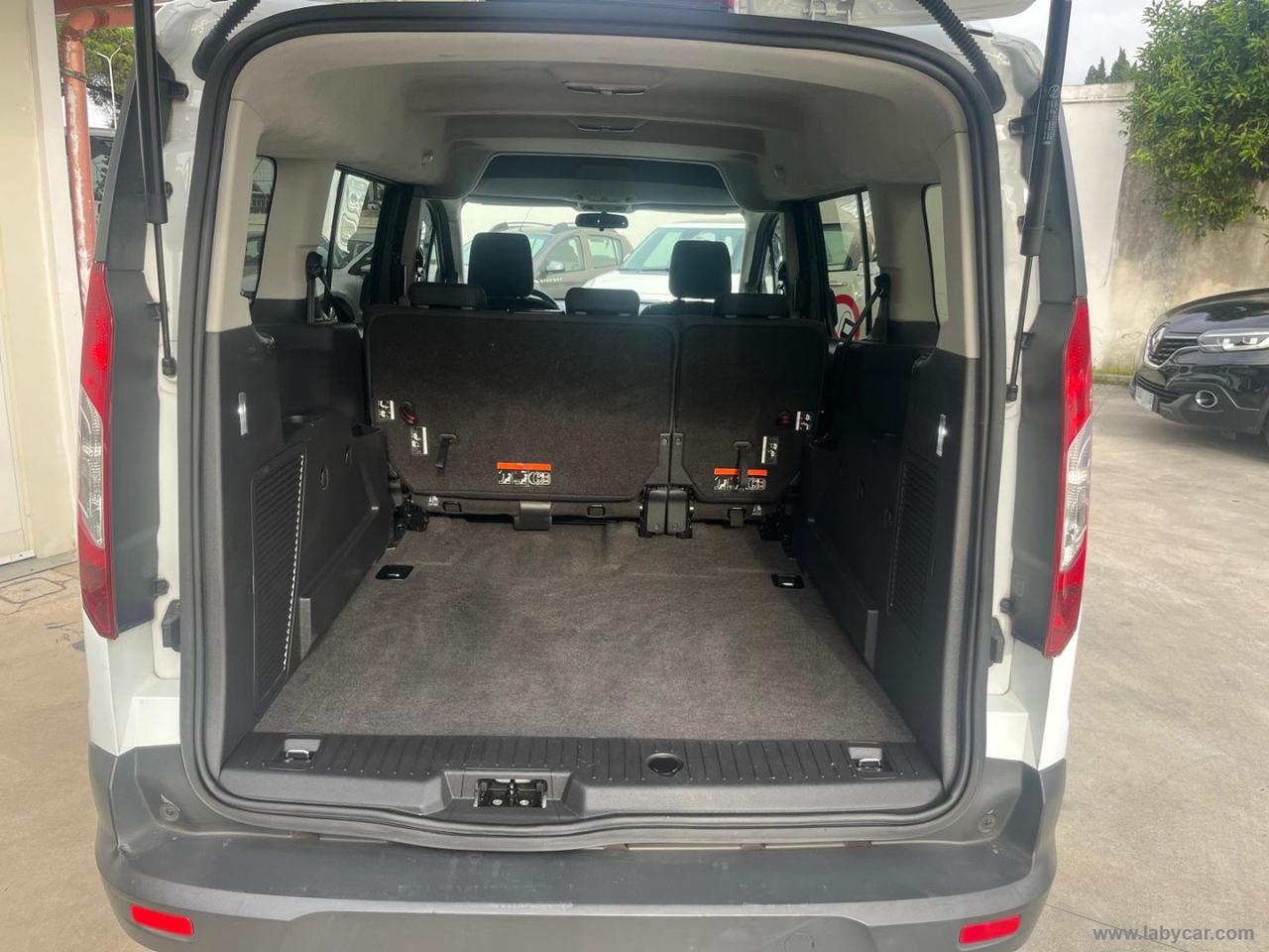 FORD Tourneo Connect 1.5 TDCi 120 CV Tit. 5P.TI AUTOVETTURA