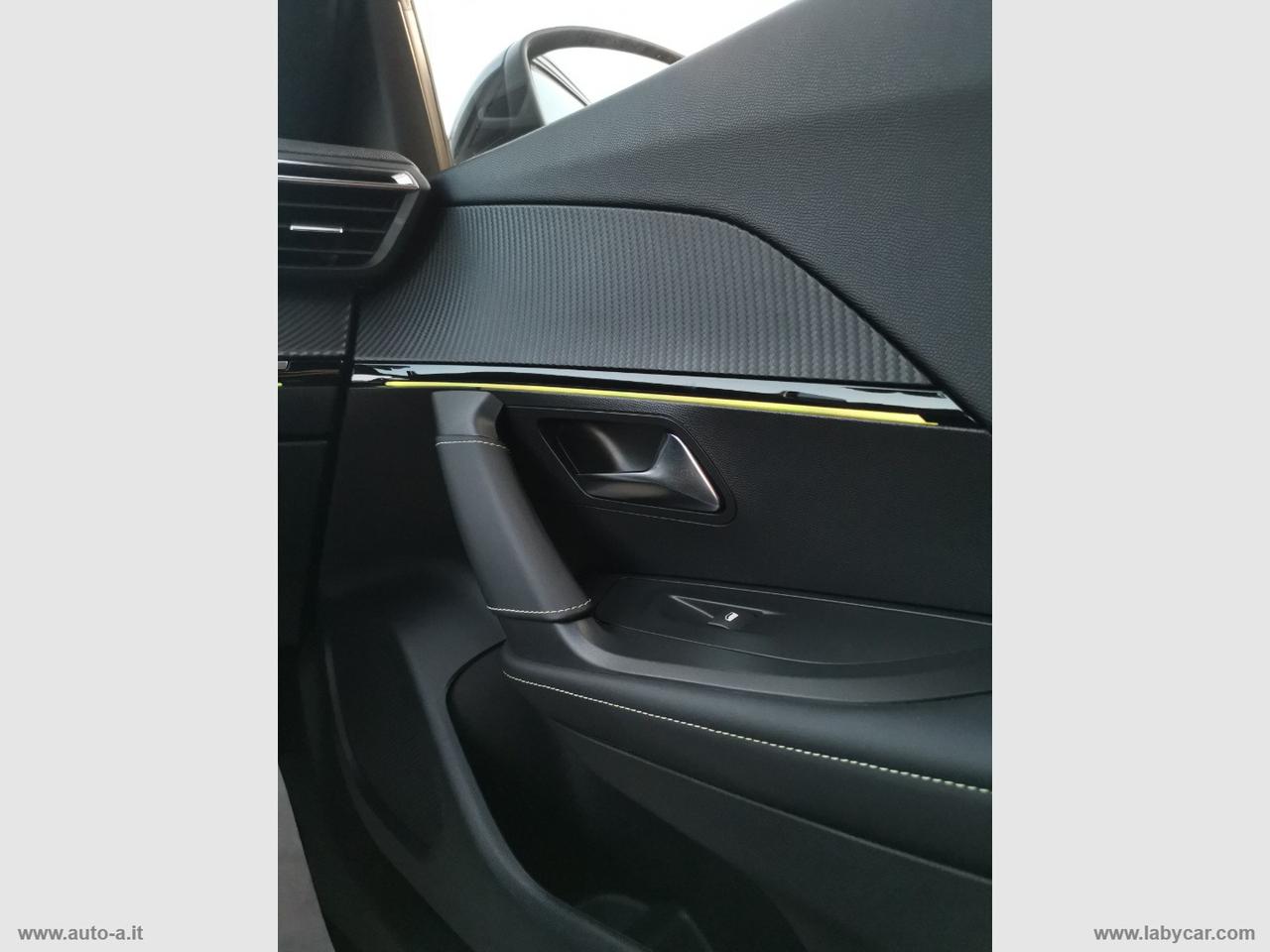 PEUGEOT 2008 BlueHDi 110 S&S GT