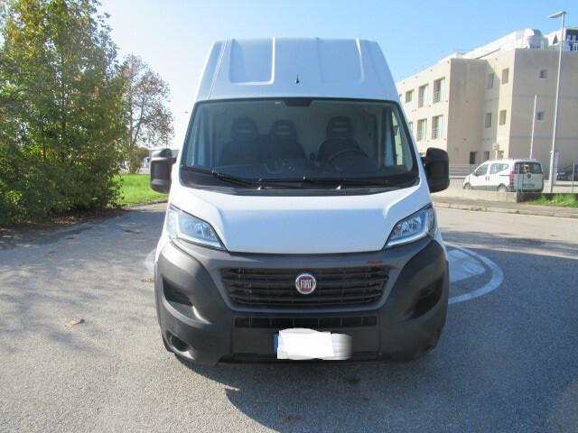 Fiat Ducato MAXI SUPERALTO con SPONDA IDRAULICA