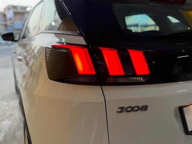 Peugeot 3008 BlueHDi 130 S&S Business