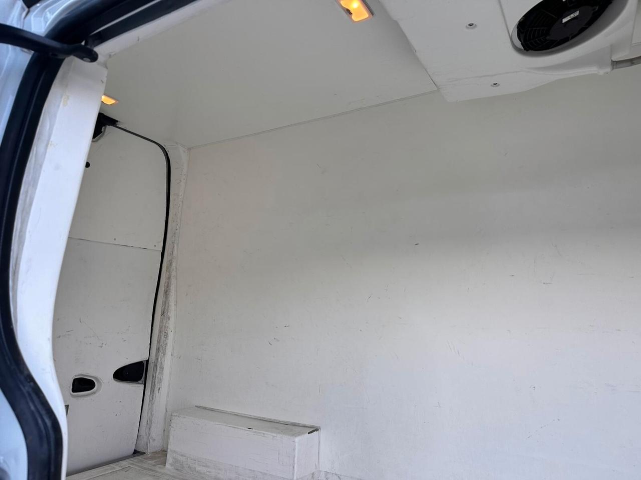 Renault Trafic T29 2.0 dCi 170CV PL-TA FRIGO IVA ESCLUSA