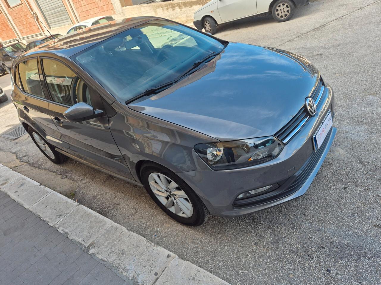 VW POLO 1.0 BENZ 60 CV ANNO 2017 SOLI KM 60000 CERTIF