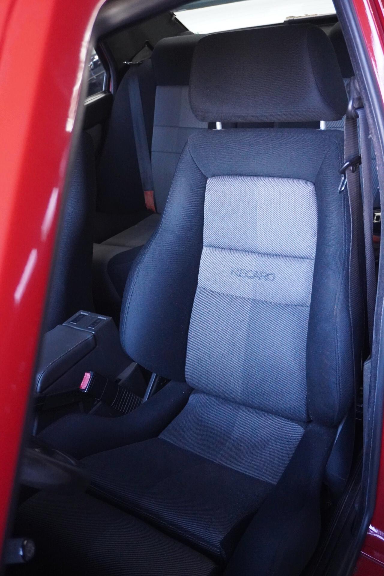 Alfa Romeo 75 2.0i Twin Spark Recaro