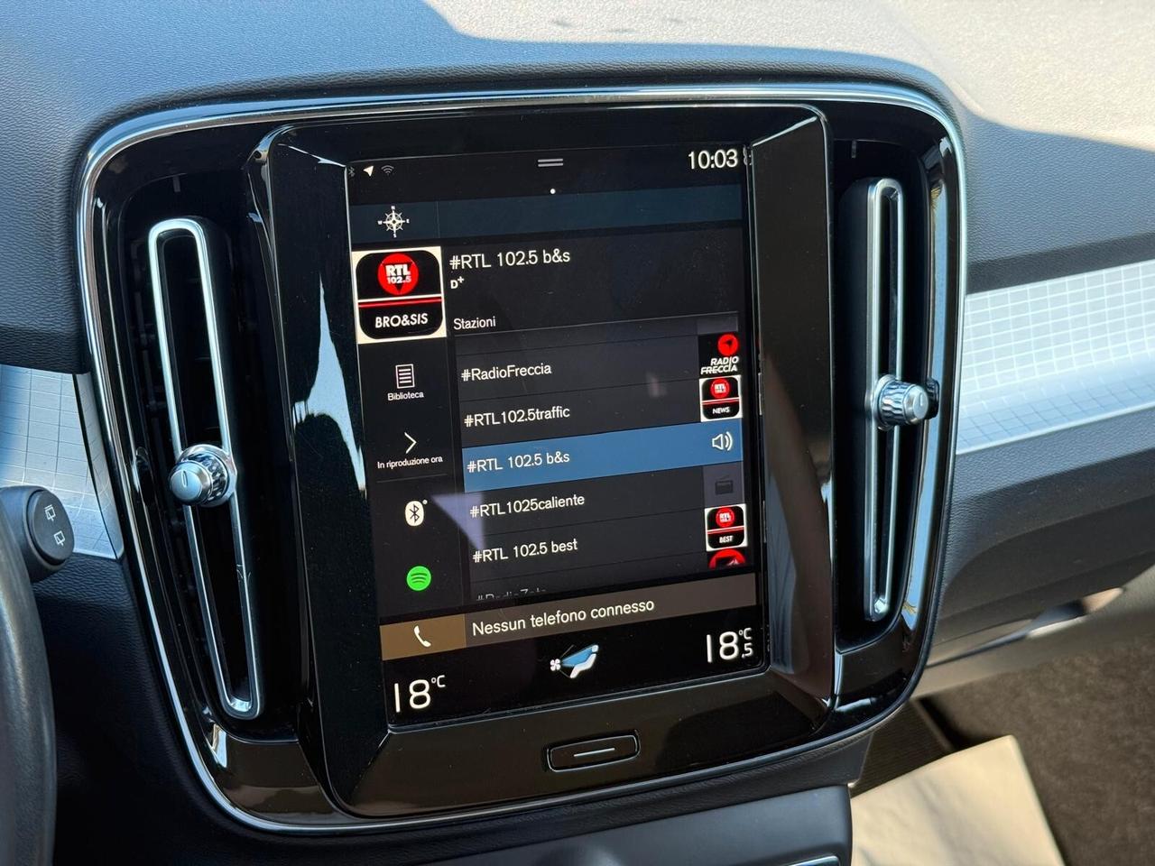 Volvo XC40 T5 Recharge Hybrid 262cv Auto Inscription Expression