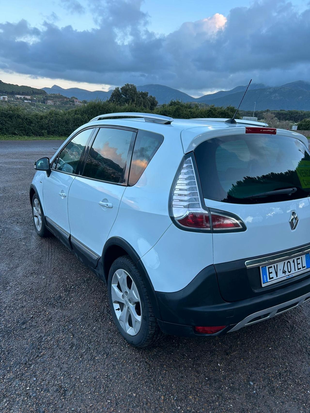 Renault Scenic XMod Cross 1.5 dCi TUA A PARTIRE DA 125€ AL MESE