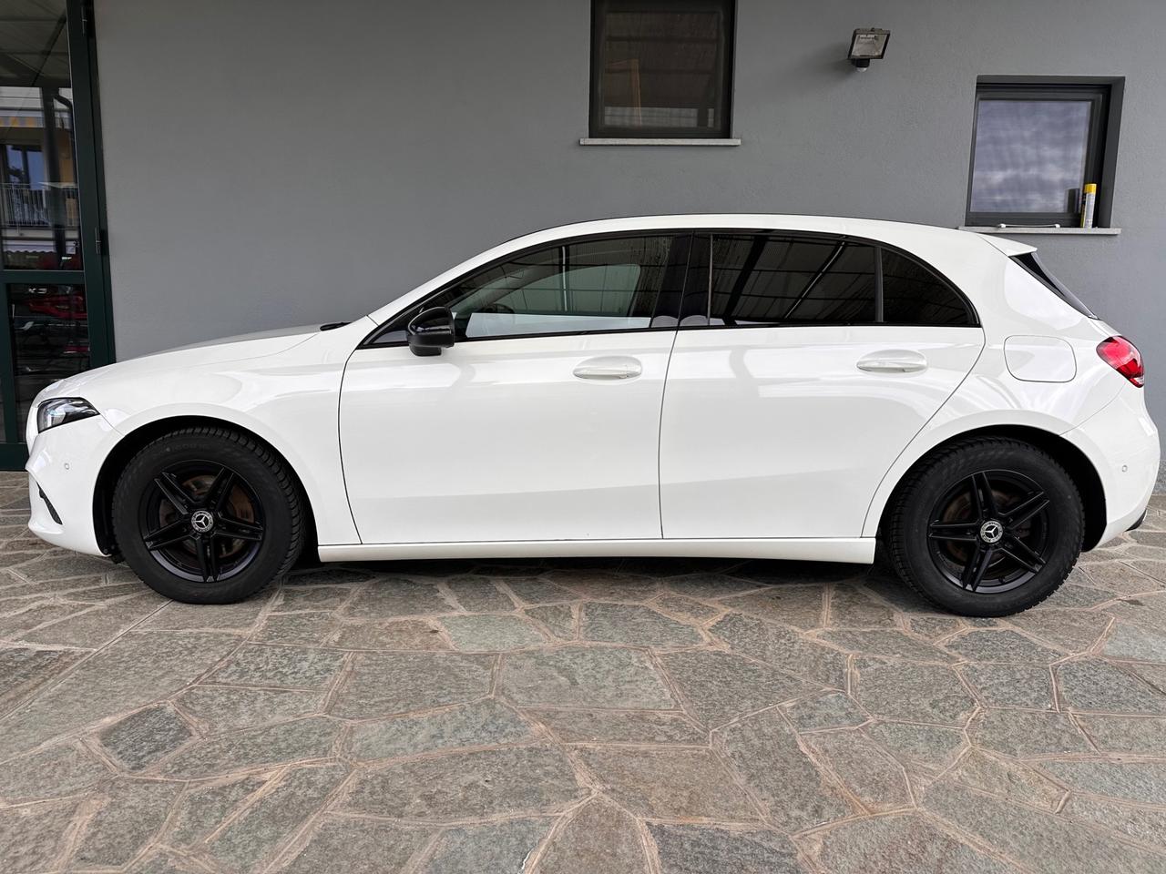 Mercedes A 200 Business 7G-DCT