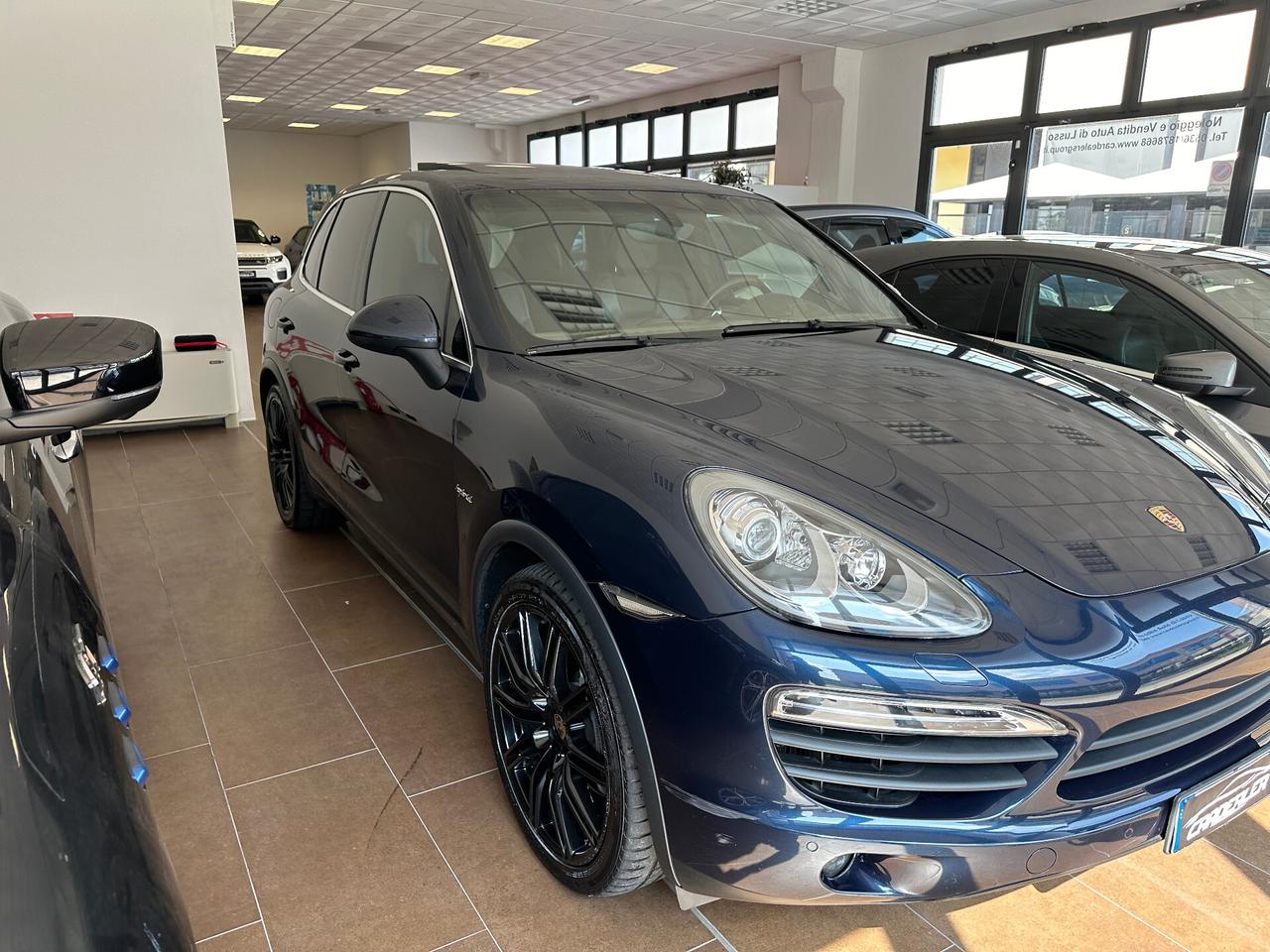 Porsche Cayenne 3.0 S Hybrid