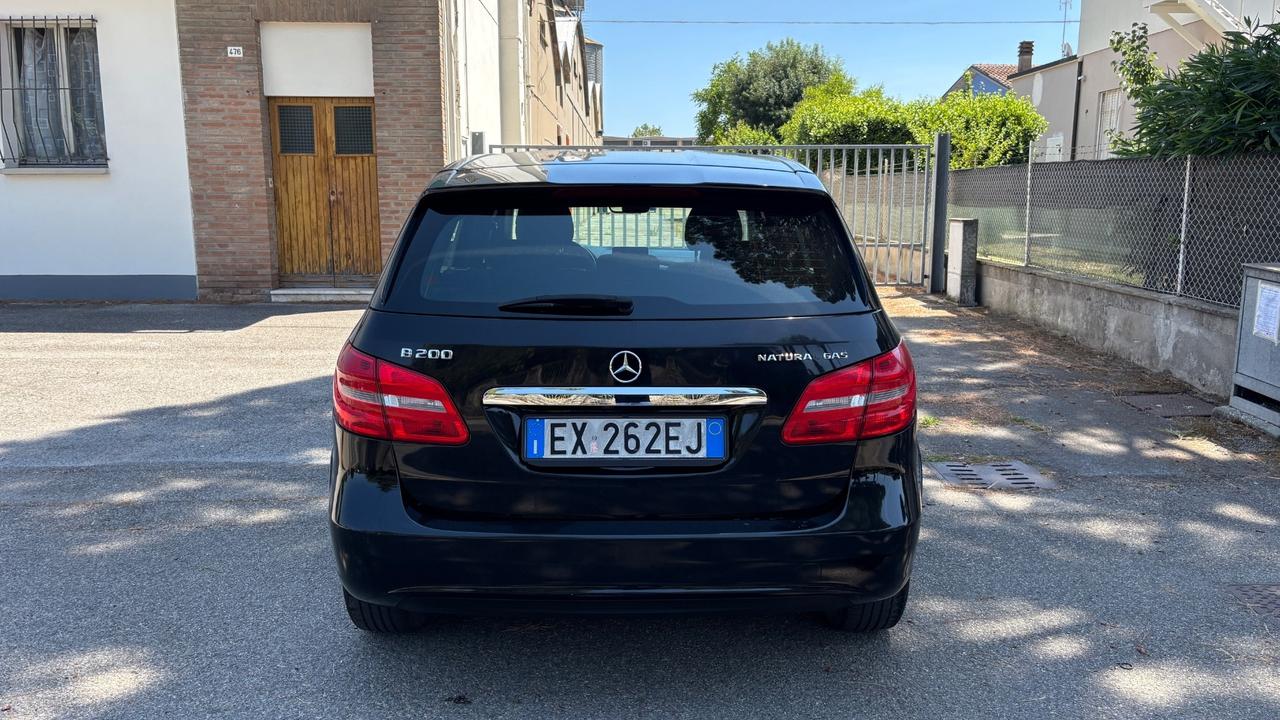 Mercedes-benz B 200 NGD Executive