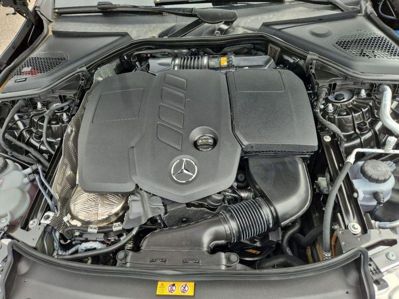 Mercedes-Benz Classe E 220d Berlina AMG Line Premium