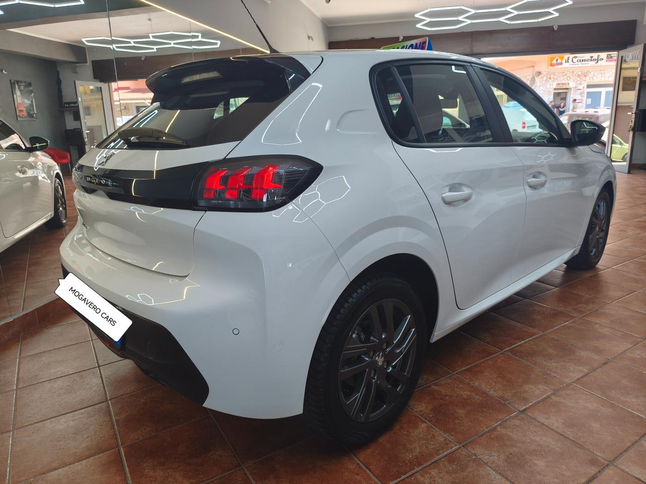 Peugeot 208 1.5 diesel 102 CV