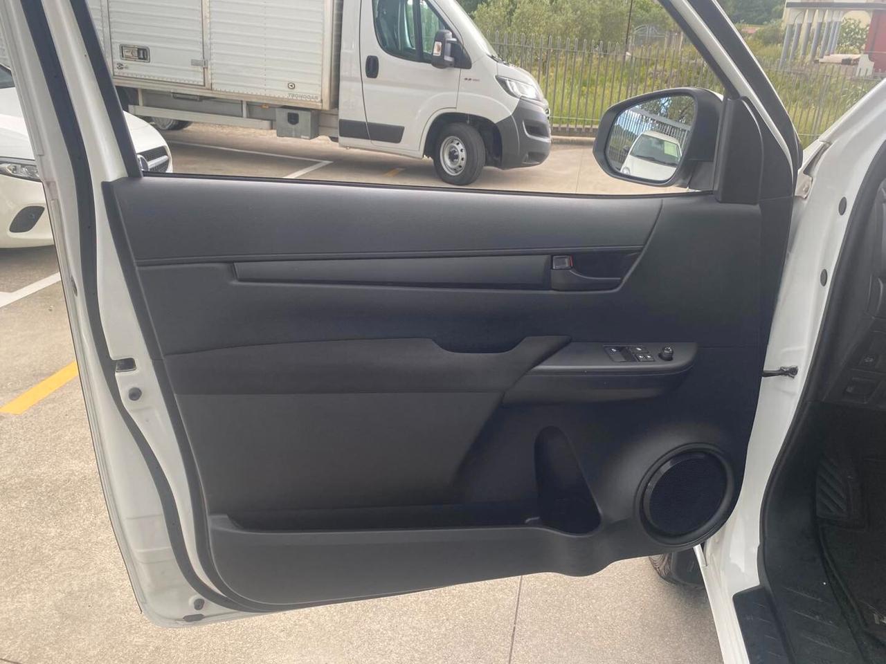 Toyota Hilux 2.4 D-4D 4WD 2 porte Single Cab Comfort