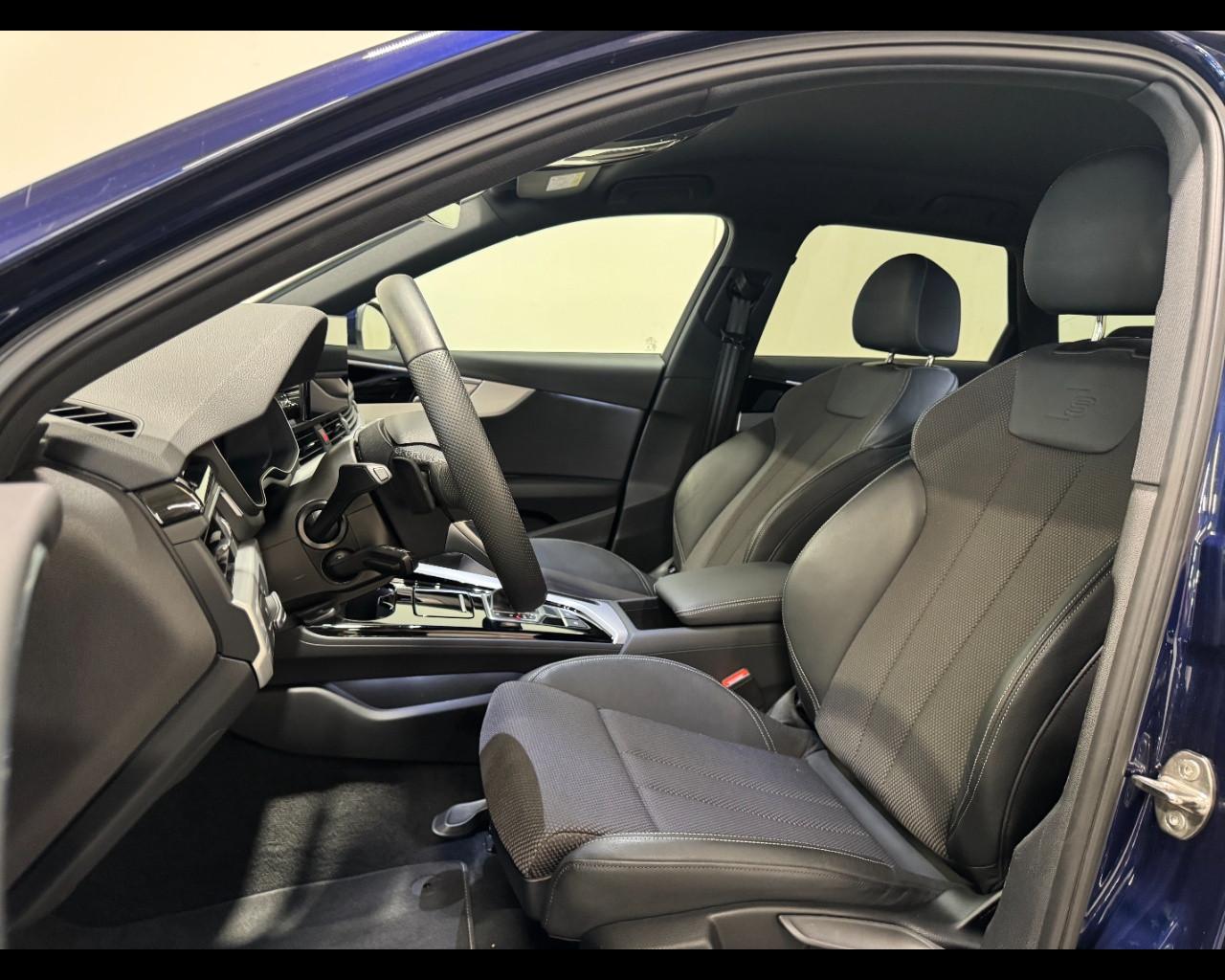 AUDI A4 AVANT 40 TDI MHEV QUATTRO S-TRONIC S LINE EDITION