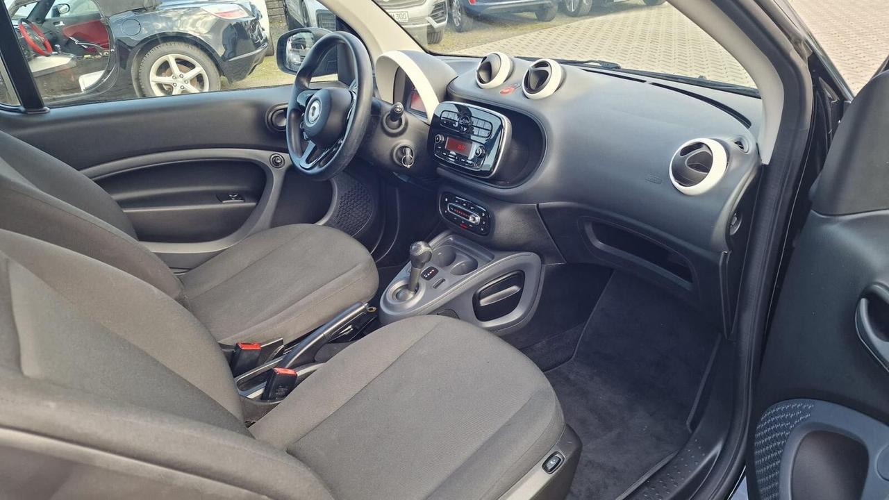 Smart ForTwo 70 1.0 twinamic Youngster