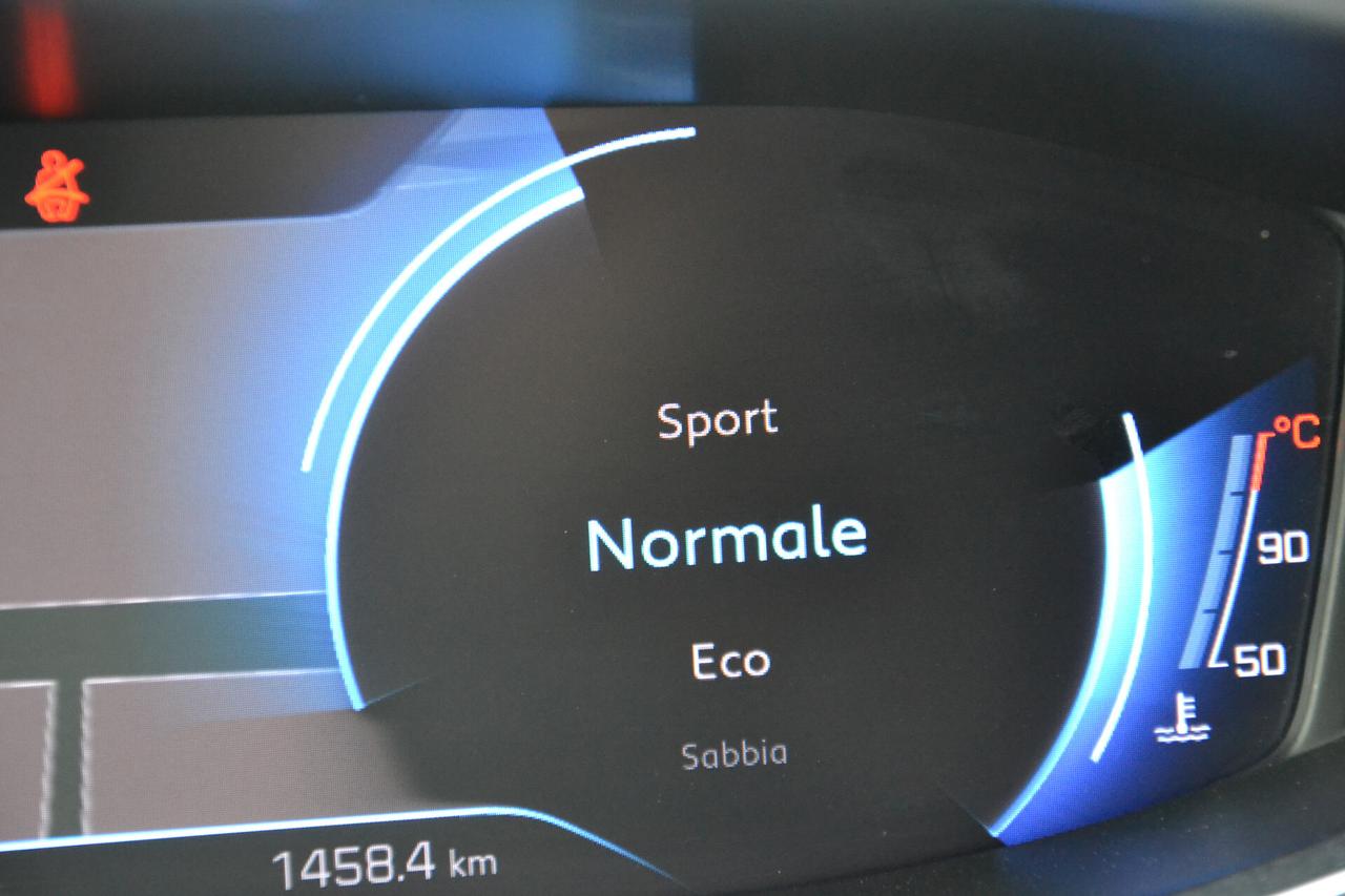 Peugeot 5008 1.5 HDi 130CV 7 POSTI AUT.**PREZZO REALE**UNIPRO'*