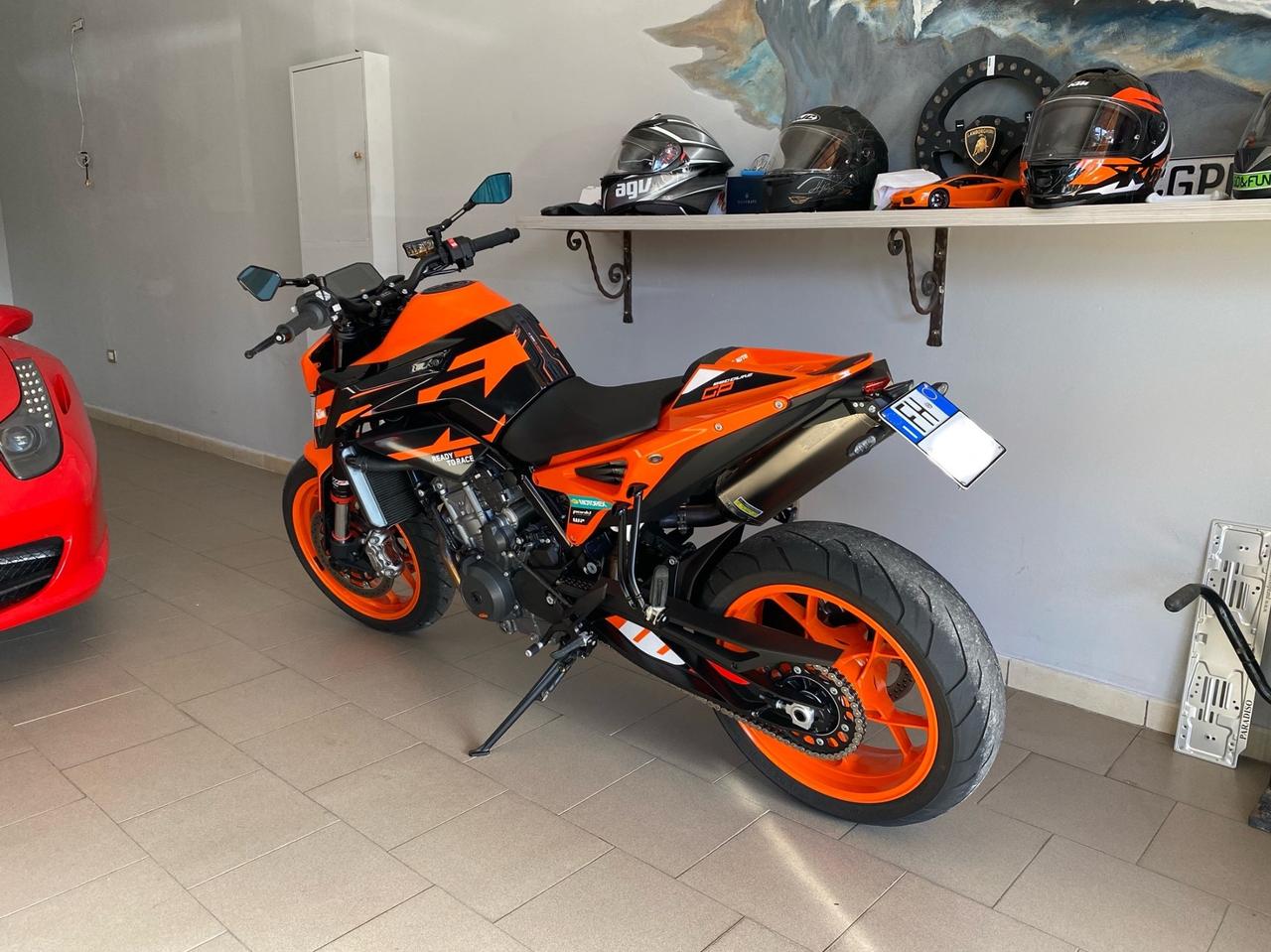 Ktm Duke 890 GP TECH PACK