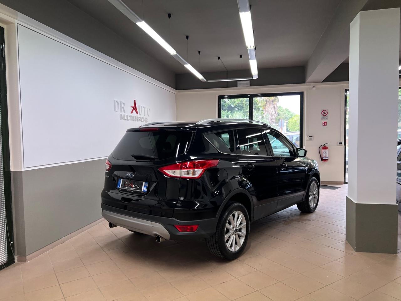 Ford Kuga 2.0 TDCI 120 CV S&S 2WD Titanium