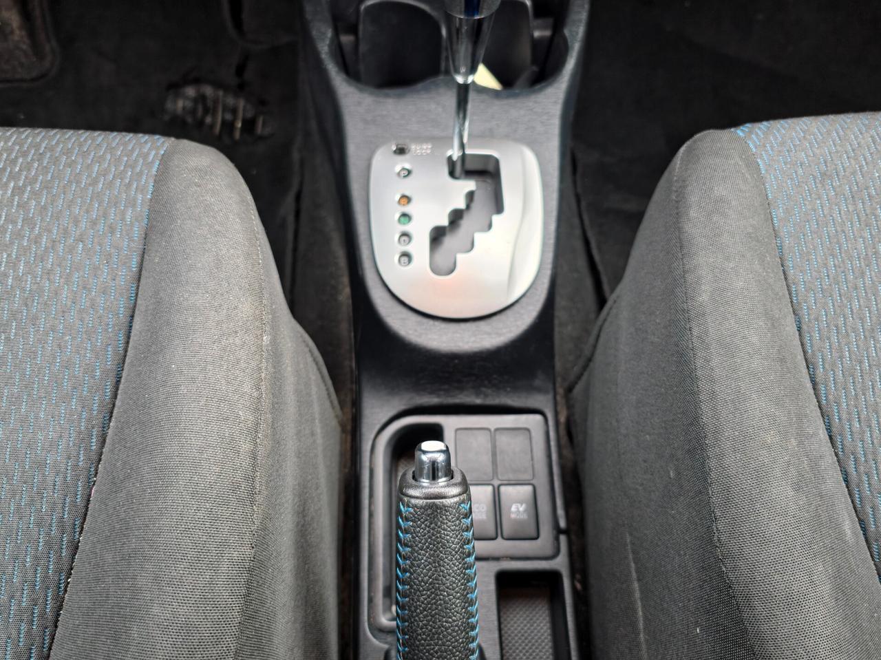 Toyota Yaris 1.5 Hybrid 5 porte Lounge 2014-E5B Automatica NEO