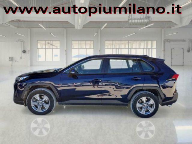 TOYOTA RAV 4 MY23 RAV4 2.5 HV (218CV) E-CVT 2WD Business