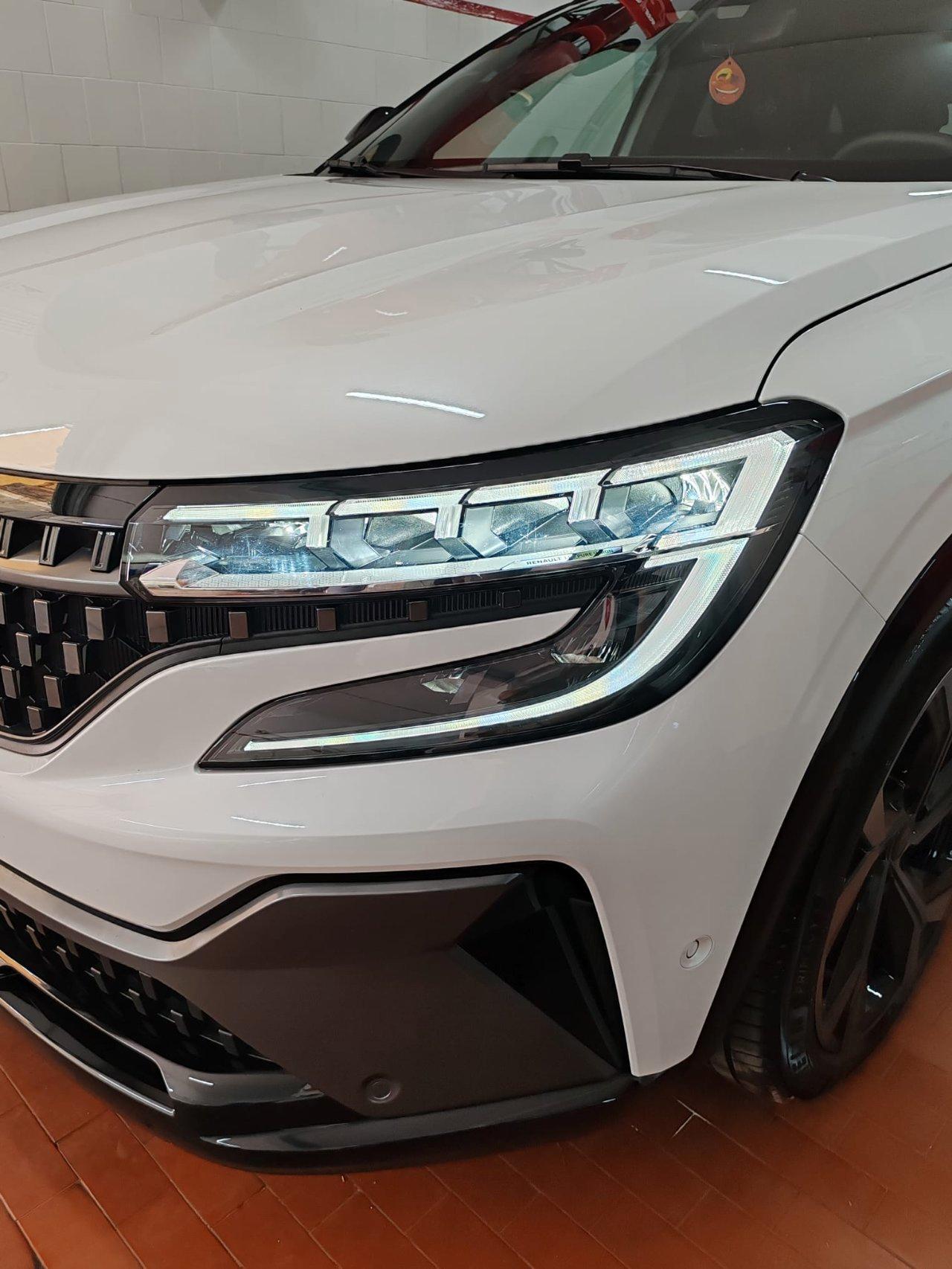 Renault Austral 1.2 E-Tech full hybrid Techno Esprit Alpine 200cv auto