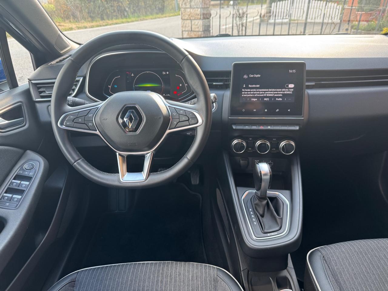 Renault Clio Full Hybrid E-Tech 140 CV 5 porte Initiale Paris