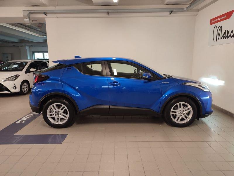 Toyota C-HR 1.8 Hybrid E-CVT Trend