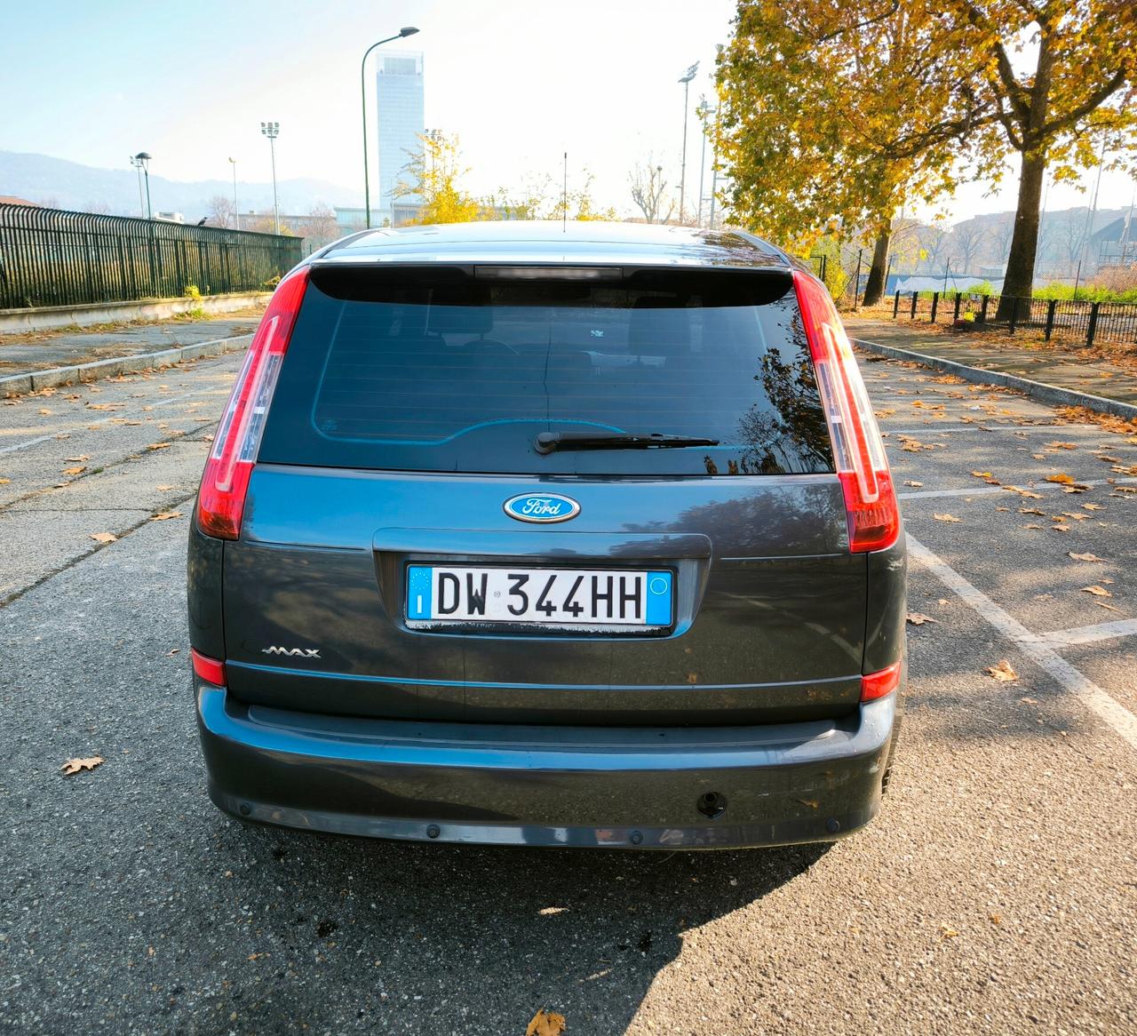 Ford C-Max 2.0 145 CV Titanium