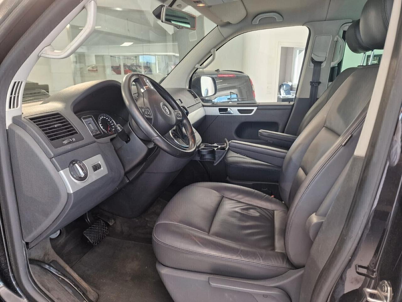 Volkswagen Multivan 2.0 BiTDI 180CV DSG Highline