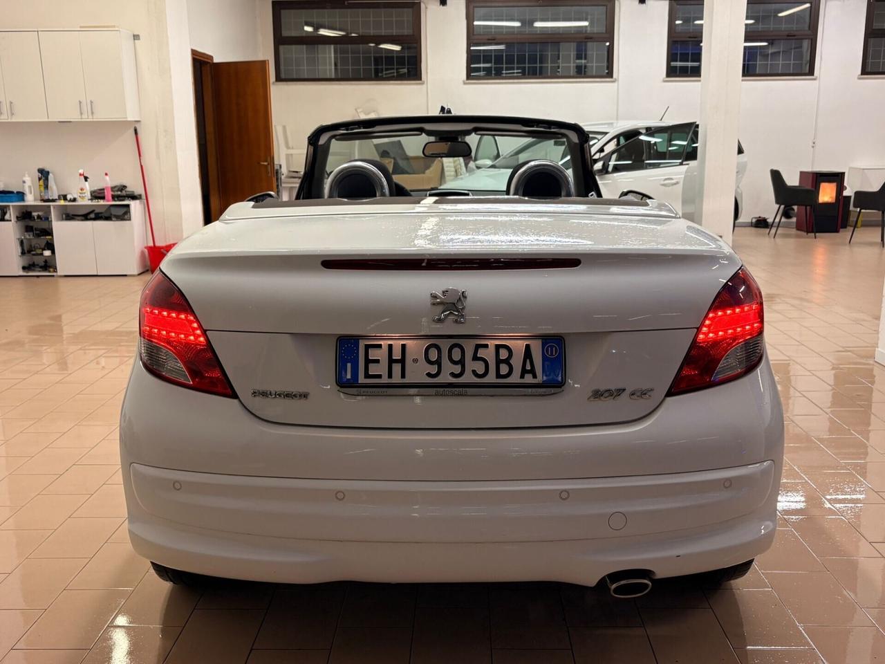 Peugeot 207 1.6 8V HDi 112CV CC Allure