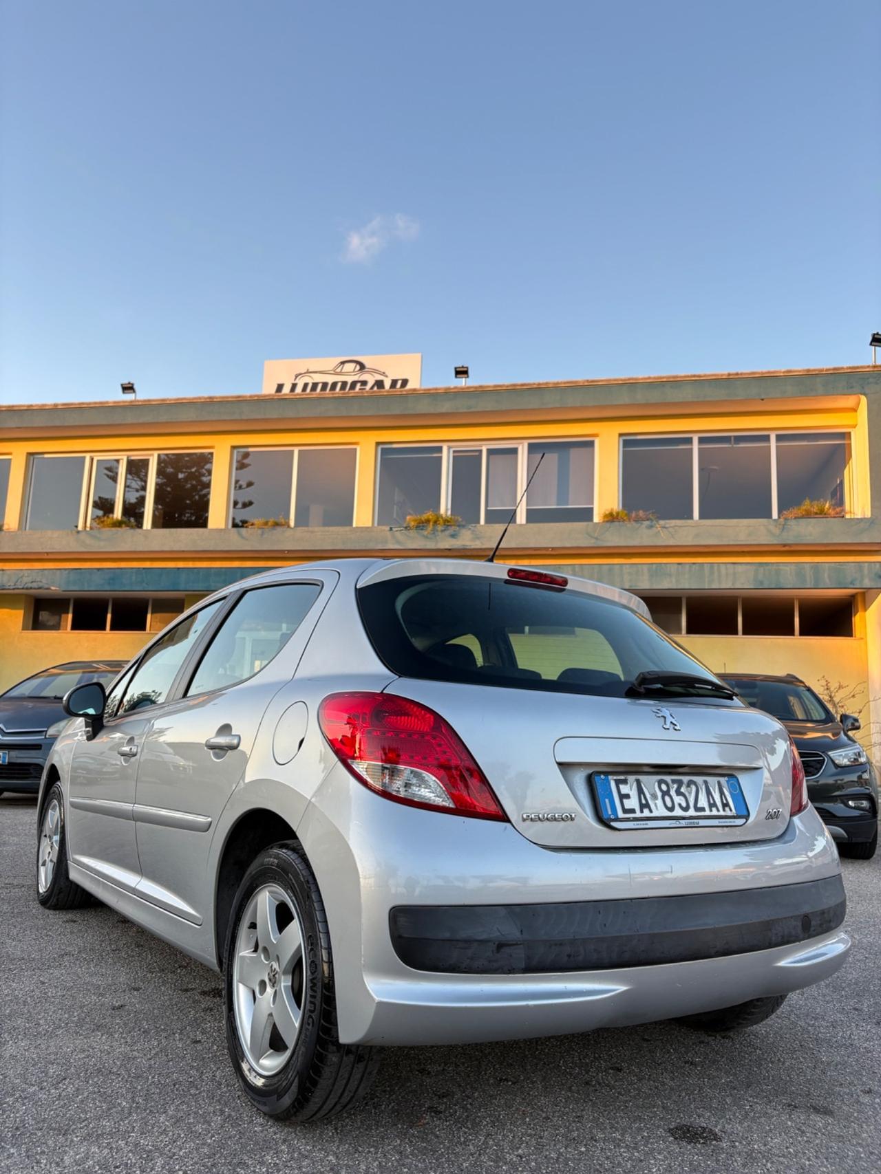 Peugeot 207 1.6 HDi 90CV 5p. XS