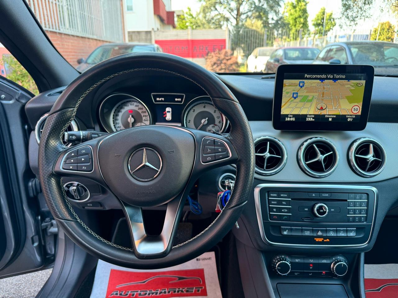 Mercedes-benz GLA 180 GLA 180d 110cv Automatic Premium TETTP